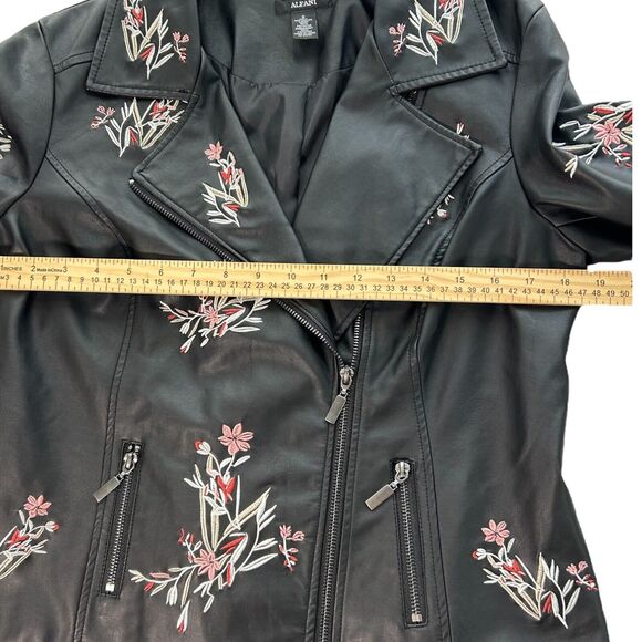 NWT Alfani Womens Black Floral Embroidered Jacket Sz S Faux Leather Moto Biker - Picture 11 of 12
